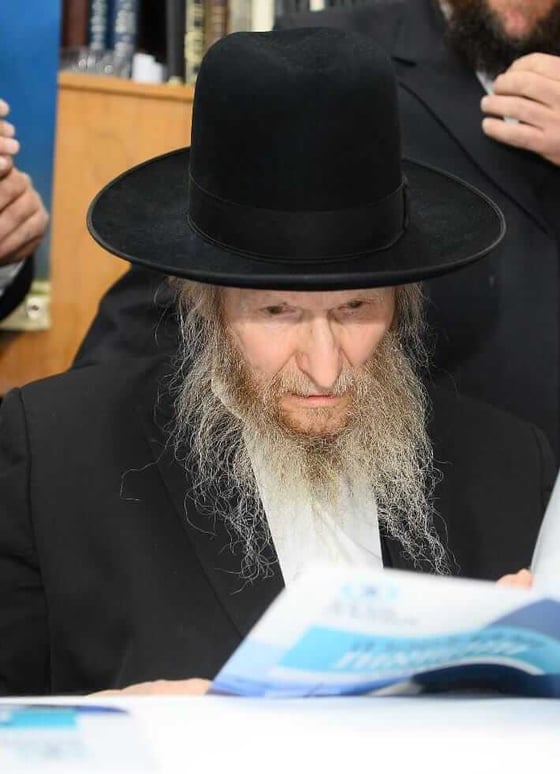 Maran HaGaon HaTzaddik Rabbi Dan Segal shlit"a