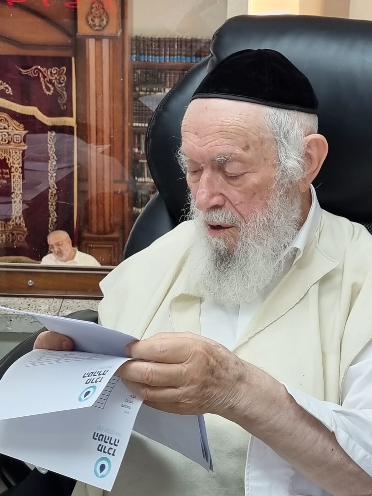 הגה"צ רבי יצחק זילברשטיין שליט"א בשיחה על מעלת בונה מקווה חשוון-תשפ"ד